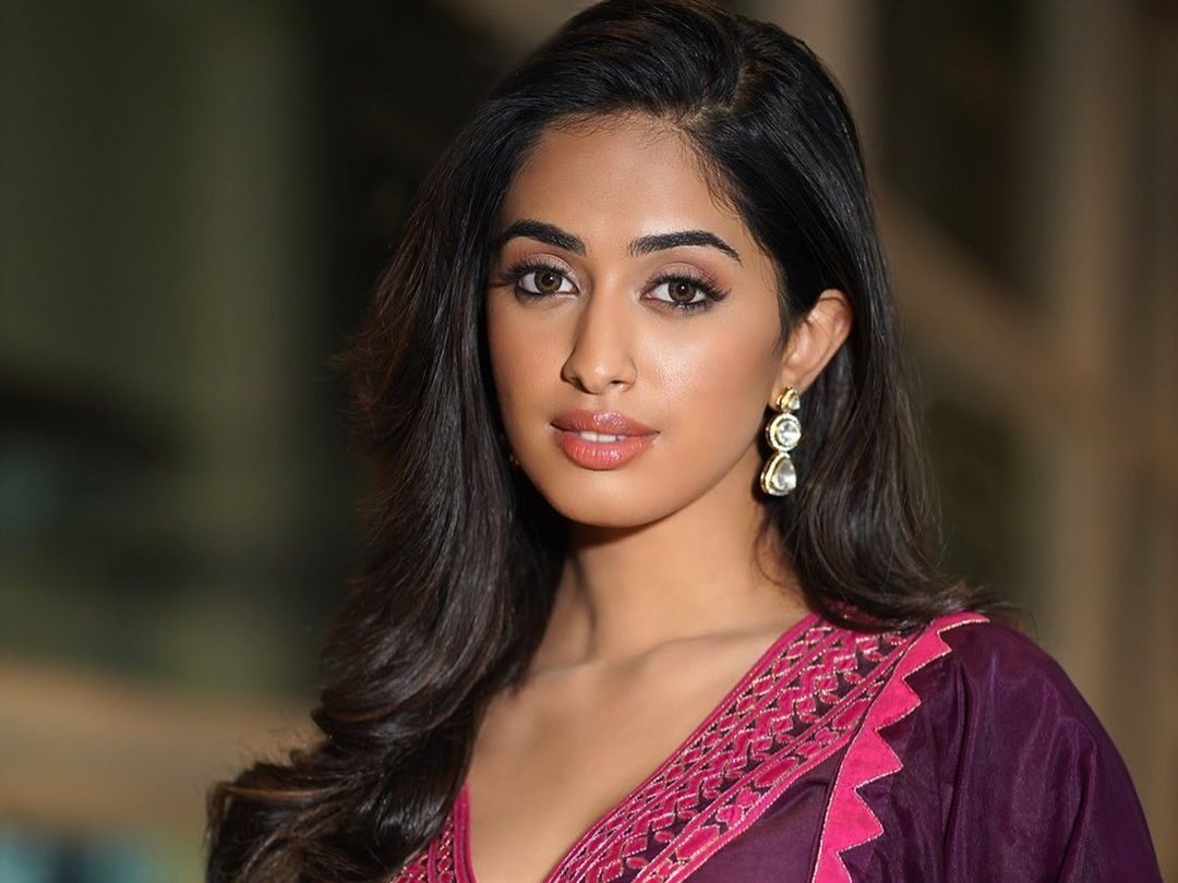 indian single woman dating