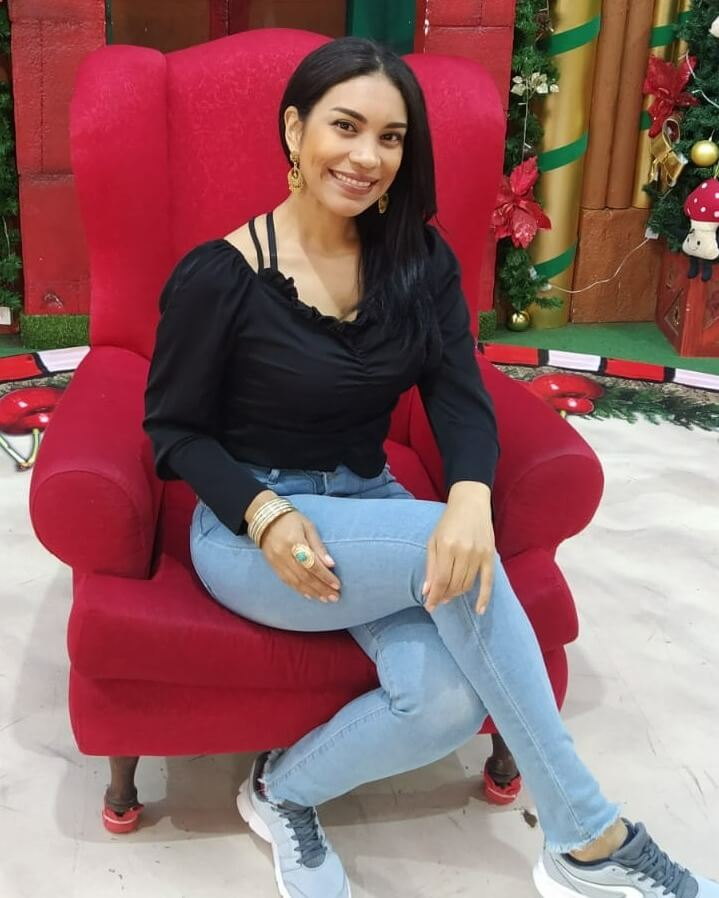 single woman over 40 in houston