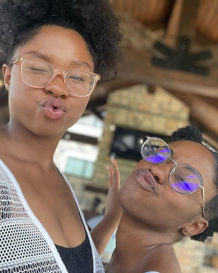 nigerian females dating