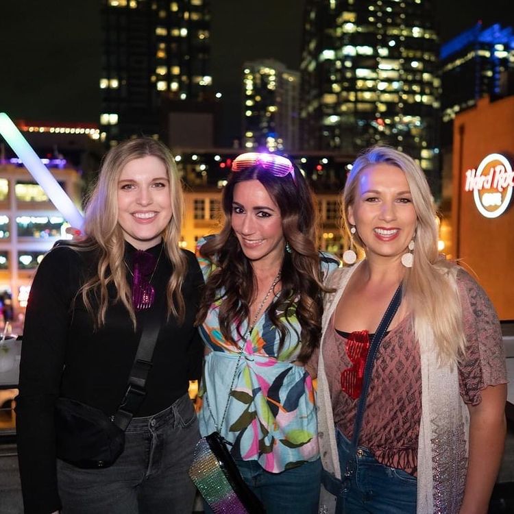 Best Dating Sites in Tennessee: Meet Women From Tennessee