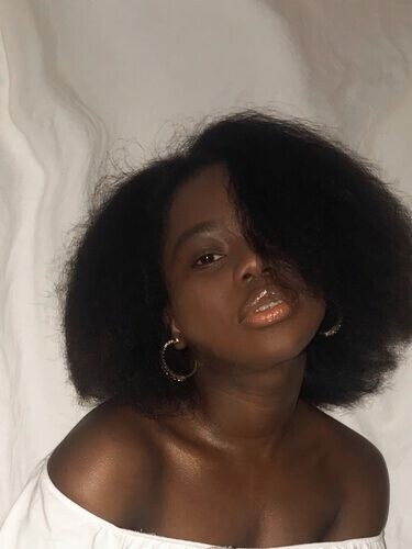 Ahmariii Profile image 1