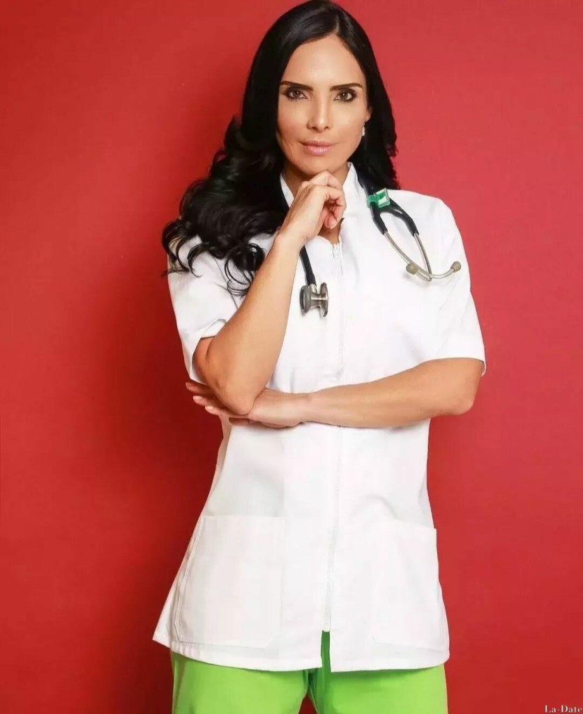 Viktoria Profile image 4