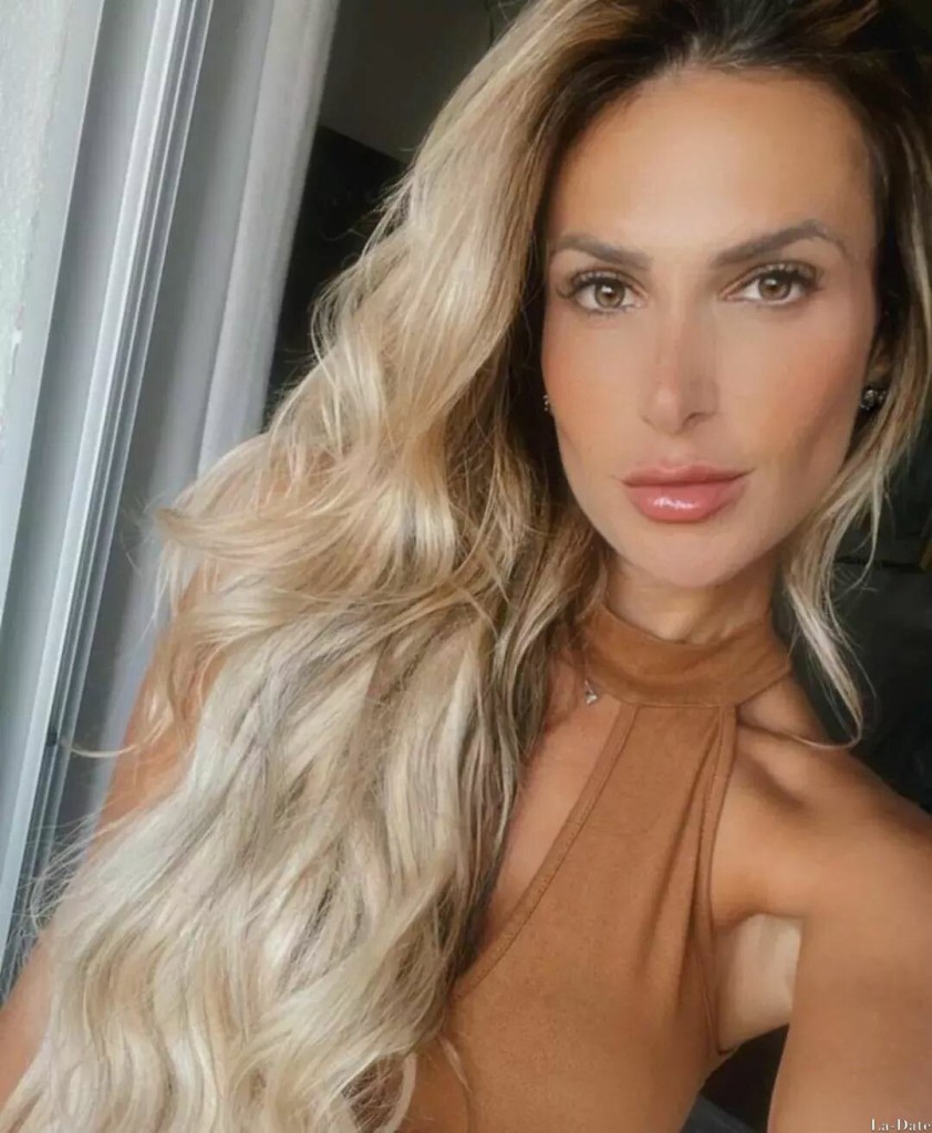 Paulita Profile image 5