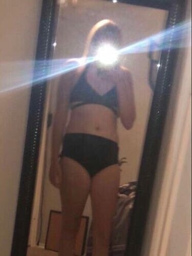 Dee___ Profile image 2