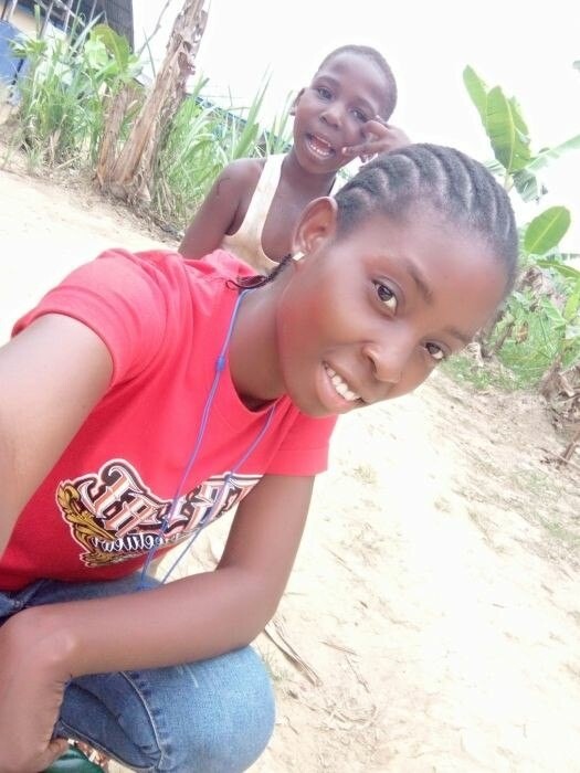 _prettygirlashley Profile image 5