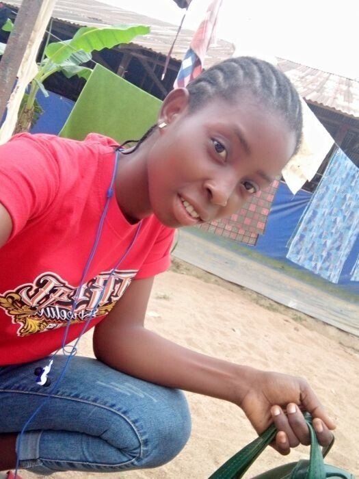 _prettygirlashley Profile image 2