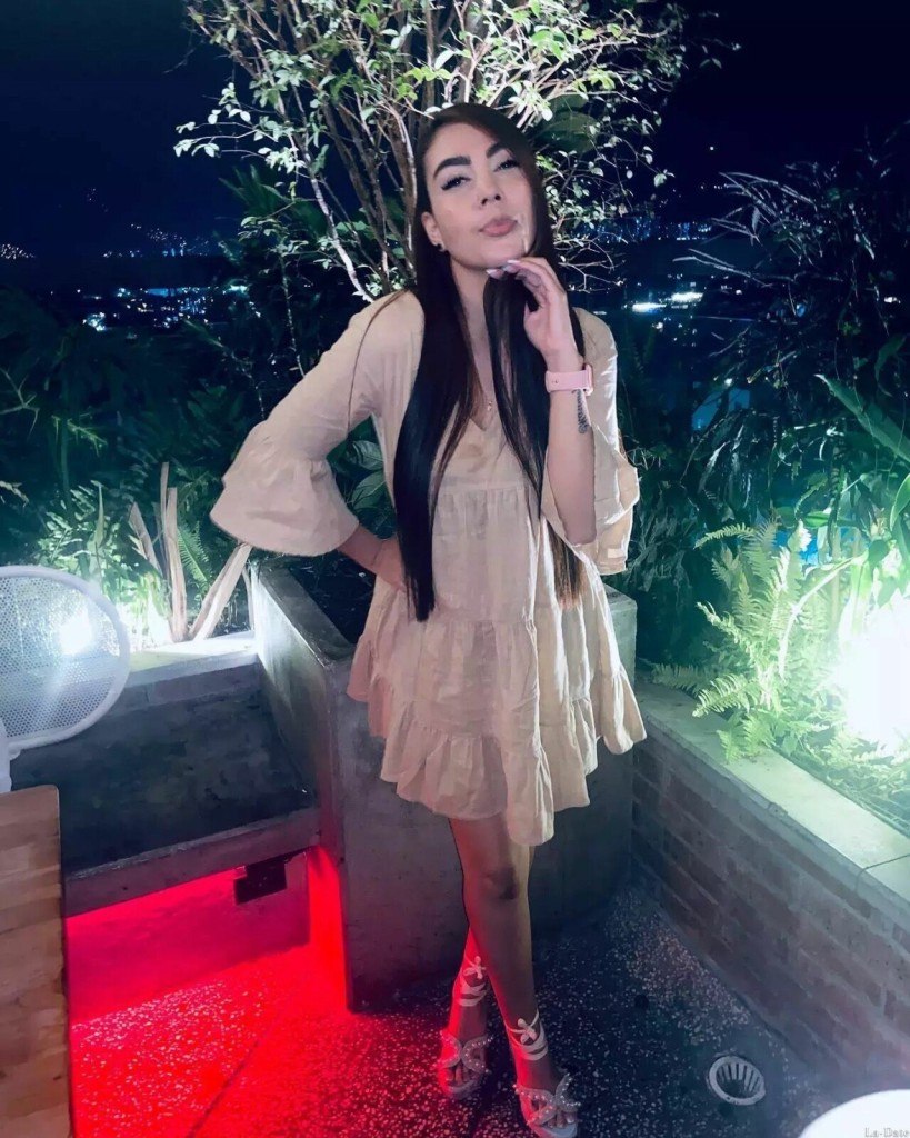 Andrea Profile image 2