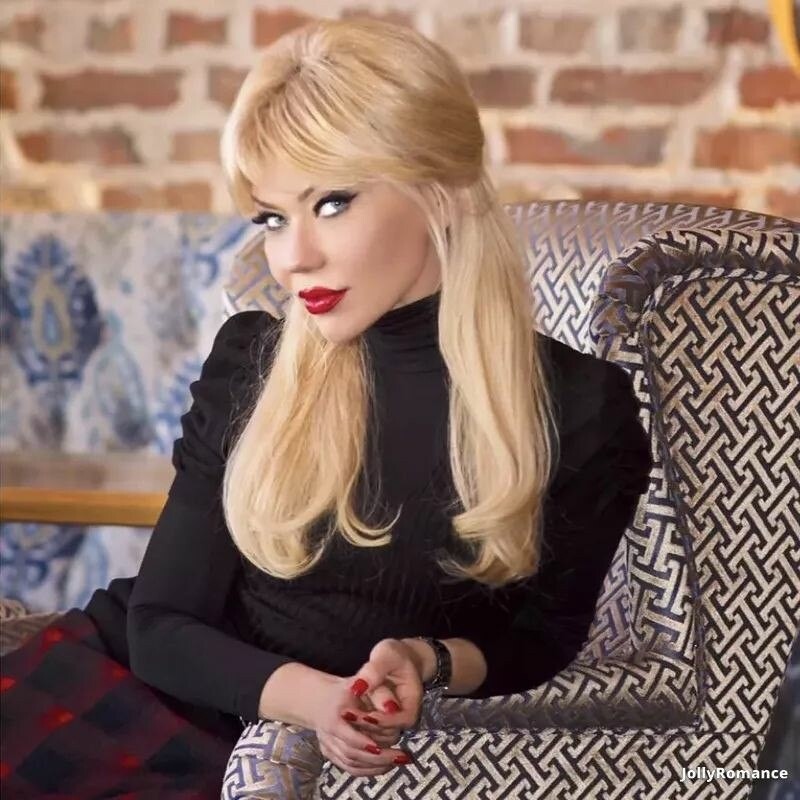 Vera Profile image 3