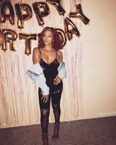 Tallbbwlatina Profile image 2