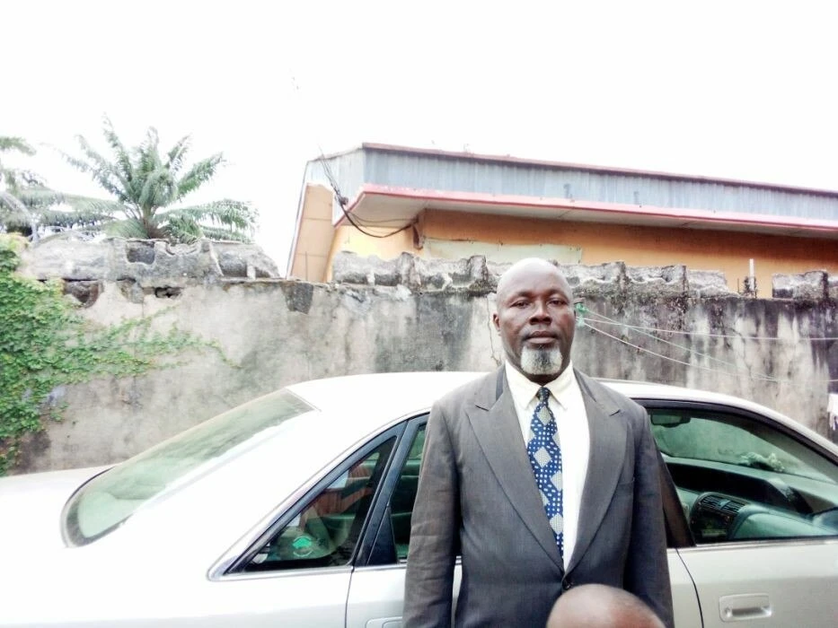 Mrs.JuliusLittle_Schamberger13, 32