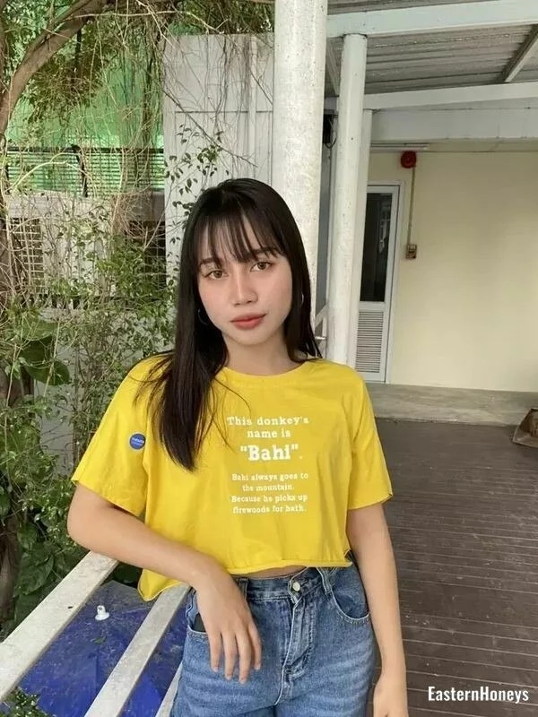 Sarocha Profile image 4