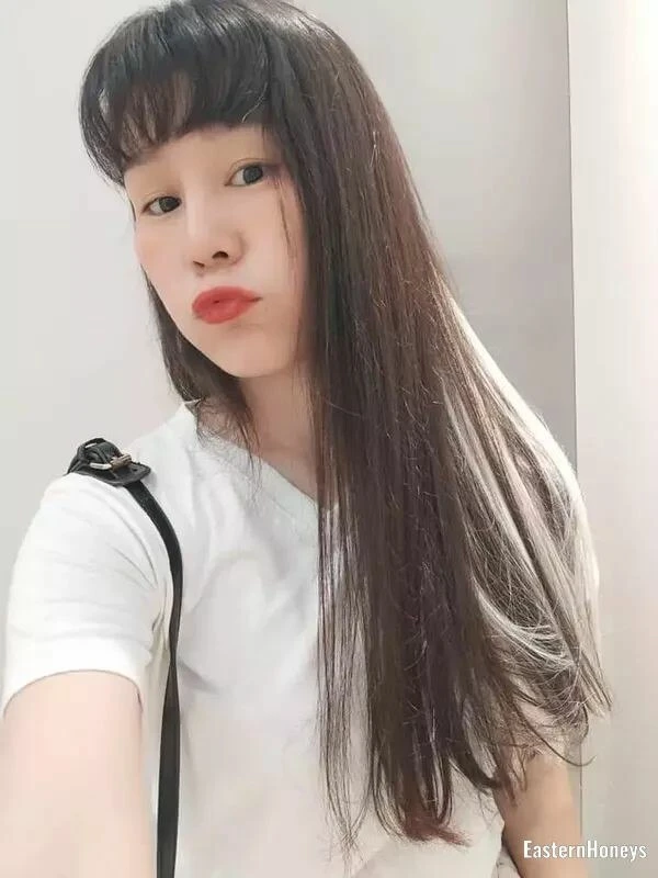 Sara, 30