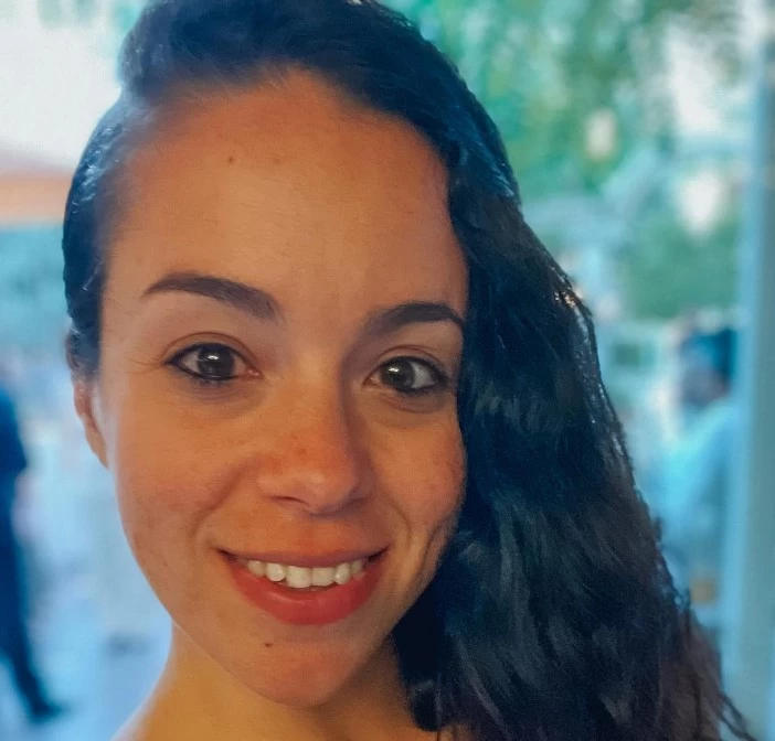 Evelyn Profile image 2