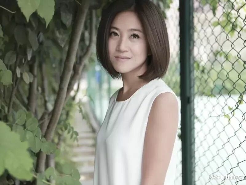 Lily Profile image 3