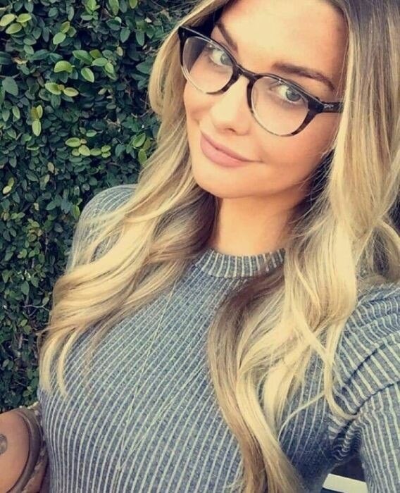 beach girl 97 Profile image 2