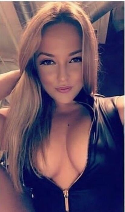 queensea918 Profile image 2