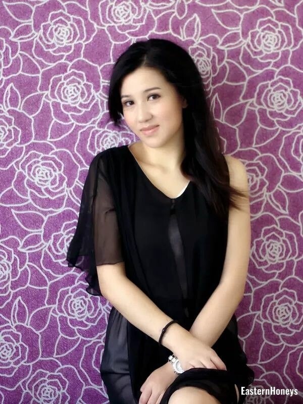 Daryna Profile image 4