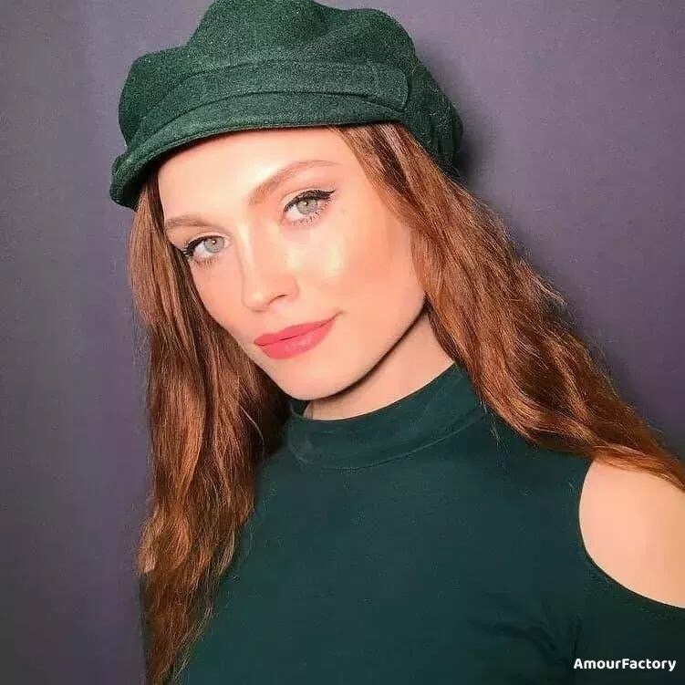 Olga Profile image 4