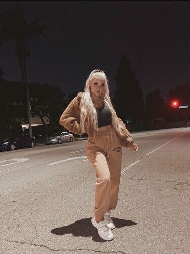 TSmystique Profile image 3