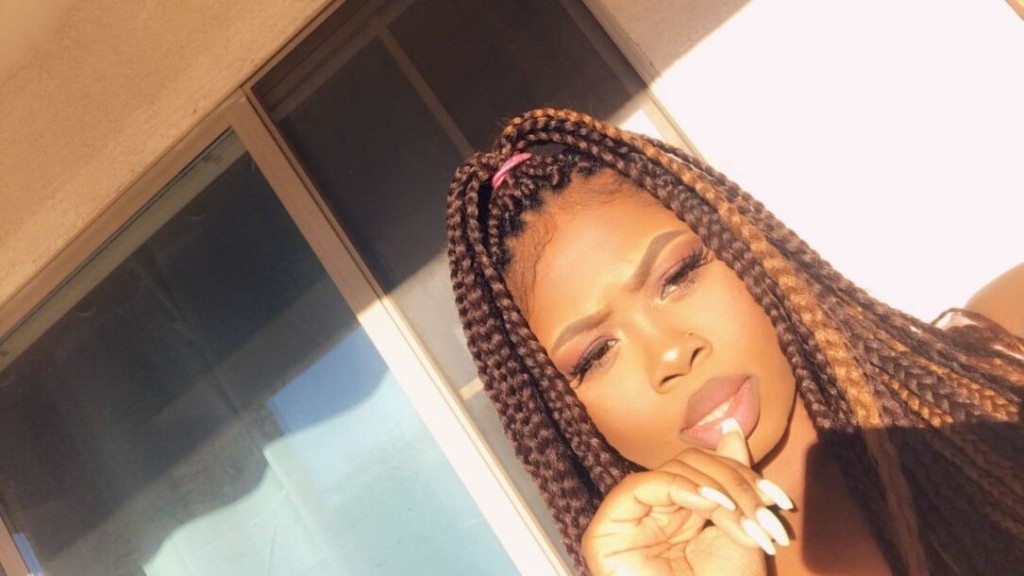 blondebabie29 Profile image 2