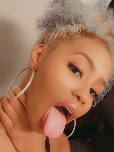 millz21 Profile image 2