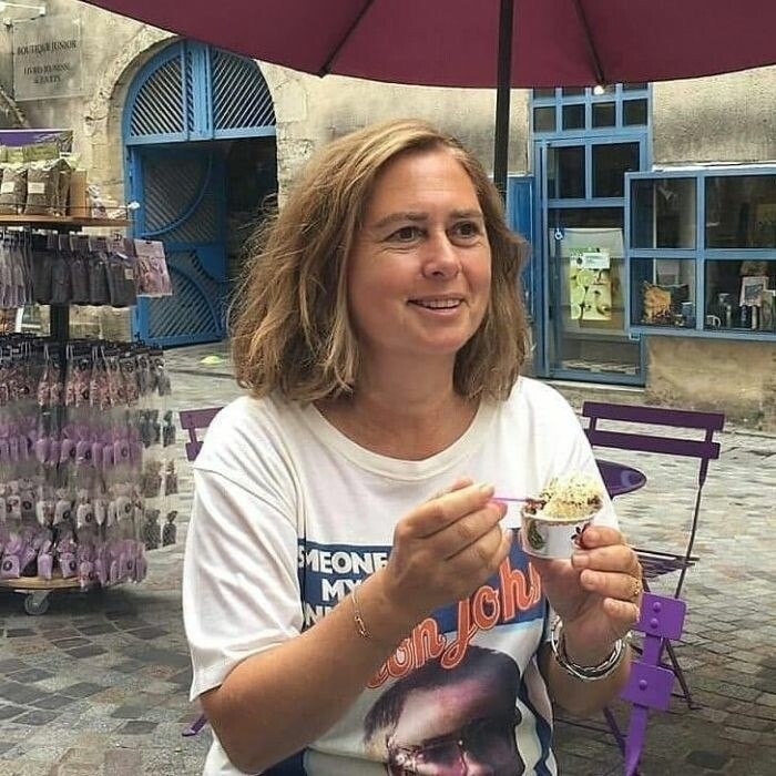 manababes Profile image 2