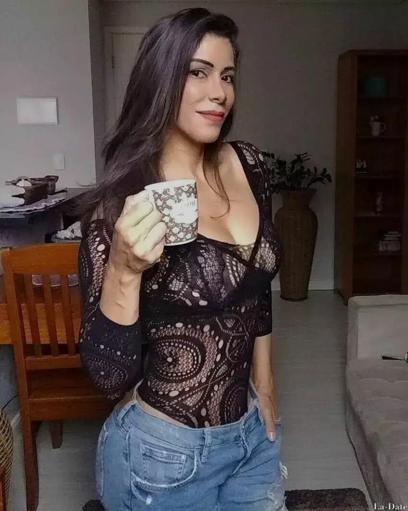 Andressa Profile image 2